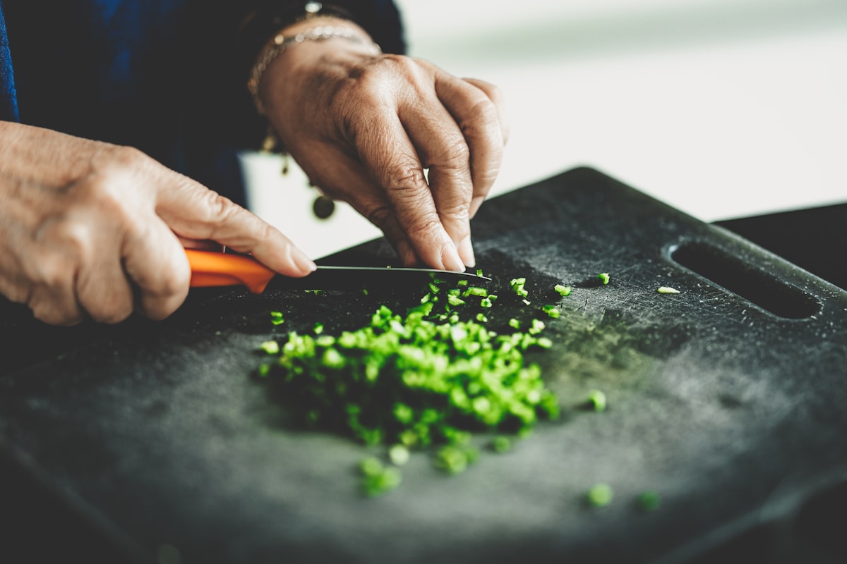 Seasonal cooking and farmers market shopping for organic produce